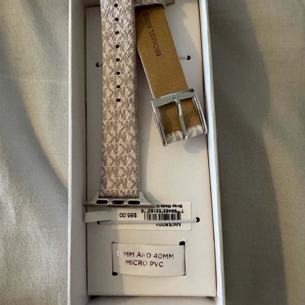 Michael Kors Beige Watch Strap
